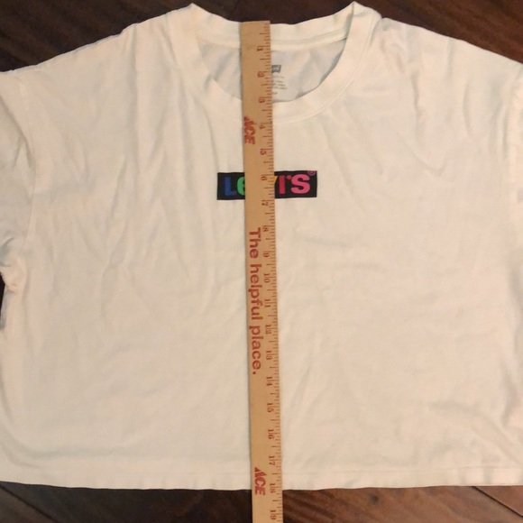 Levis | Graphic oversized crop t-shirt with rainbow box tab - Picture 4 of 10